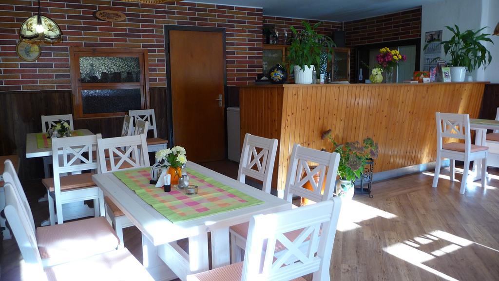 Werners Landgasthaus Lieskau Extérieur photo