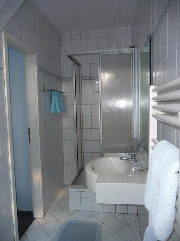 Werners Landgasthaus Lieskau Chambre photo