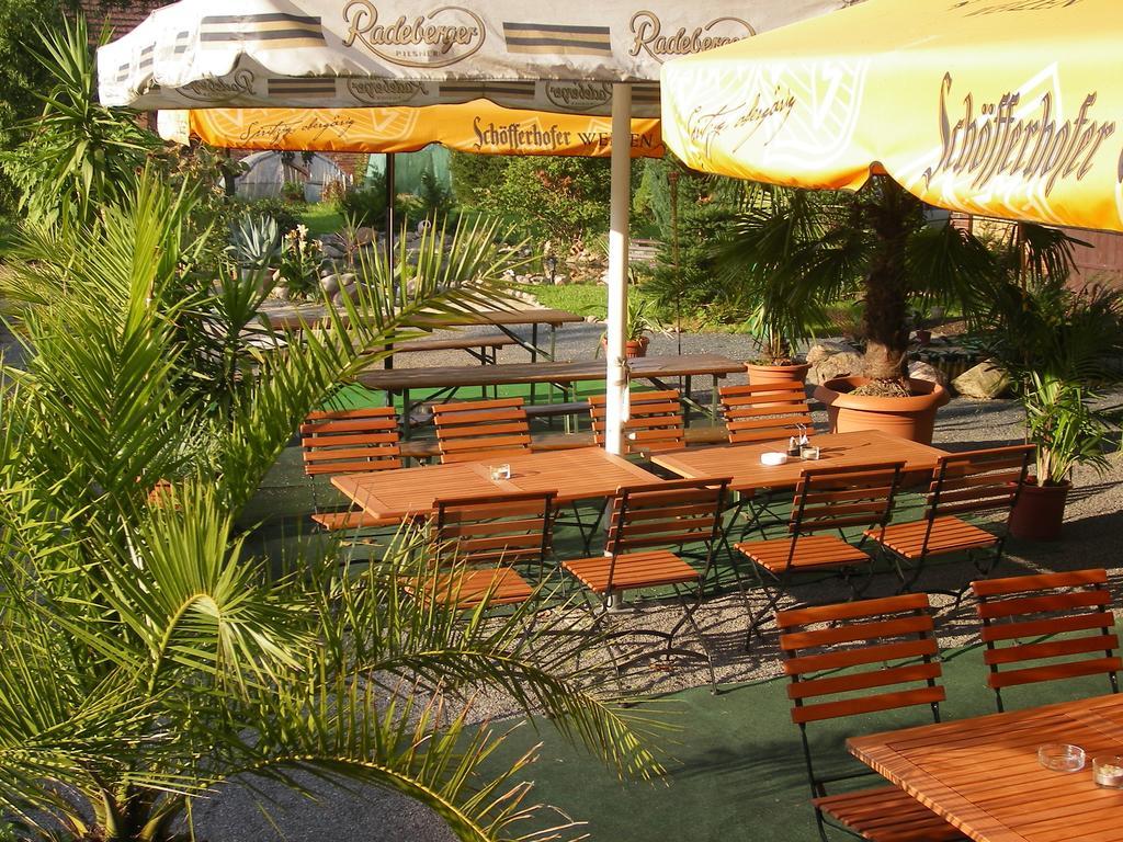 Werners Landgasthaus Lieskau Extérieur photo
