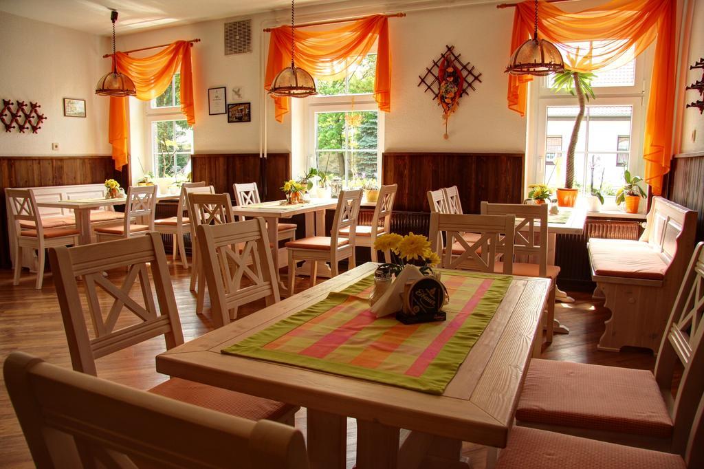 Werners Landgasthaus Lieskau Extérieur photo